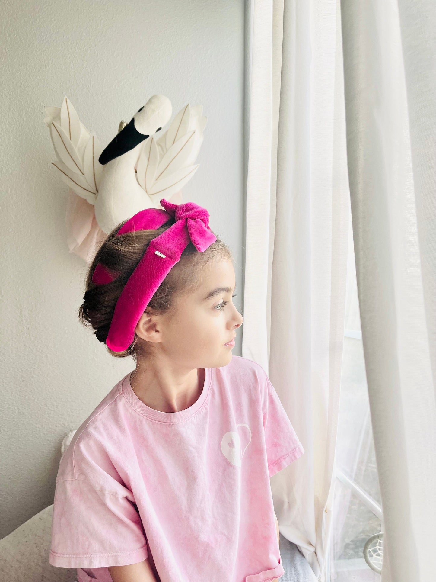 Sway Kids / Heatless curling ribbon / Made in USA / Cotton velour / Dragonfruit / Curls / Beachy waves / Beach hair