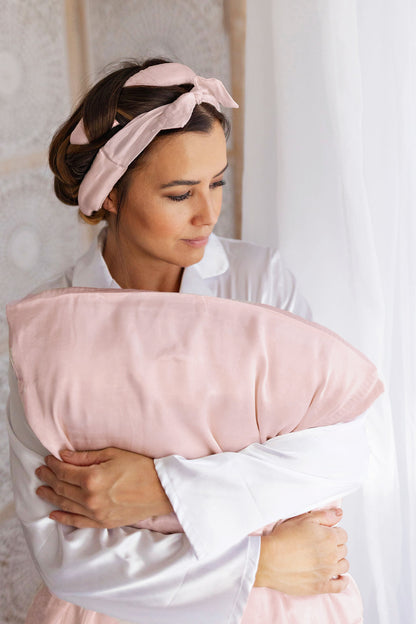 Orange peel silk pillowcase I envelope enclosure I standard size I zipper free I made in USA I blush