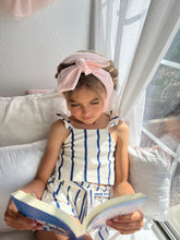 Load image into Gallery viewer, The Sway / Kids / Heatless curling ribbon / Made in USA / Cotton velour / Ballet Pink / Curls / Beachy waves / Beach hair
