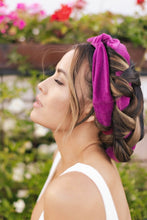 Load image into Gallery viewer, Sway / Heatless curling ribbon / Made in USA / Cotton velour / Orchid / Curls / Beachy waves / Beach hair
