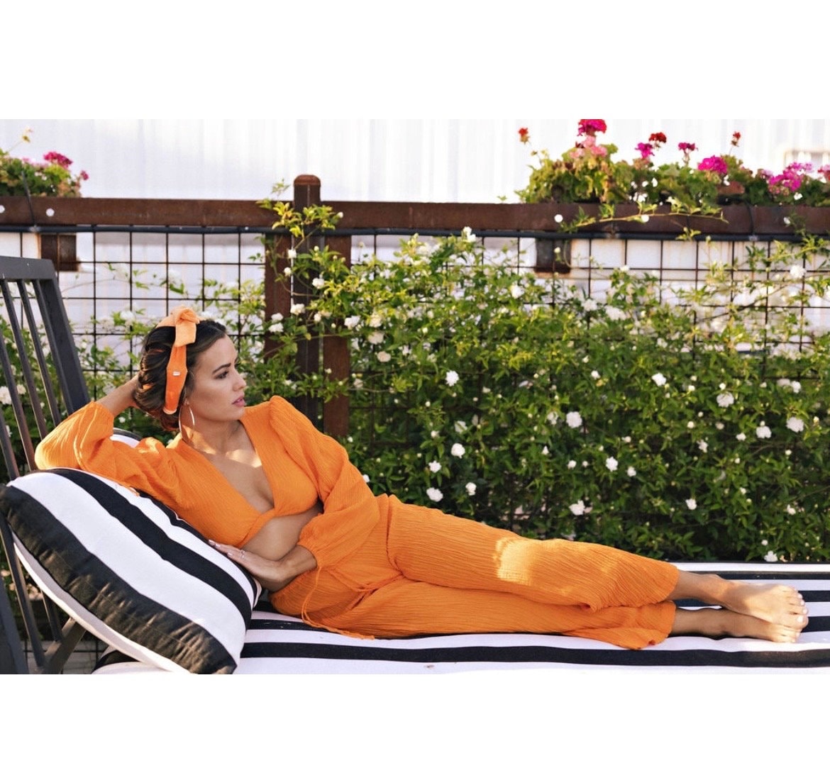 Sway / Heatless curling ribbon / Made in USA / Cotton velour / Tangarine  / Curls / Beachy waves / Beach hair